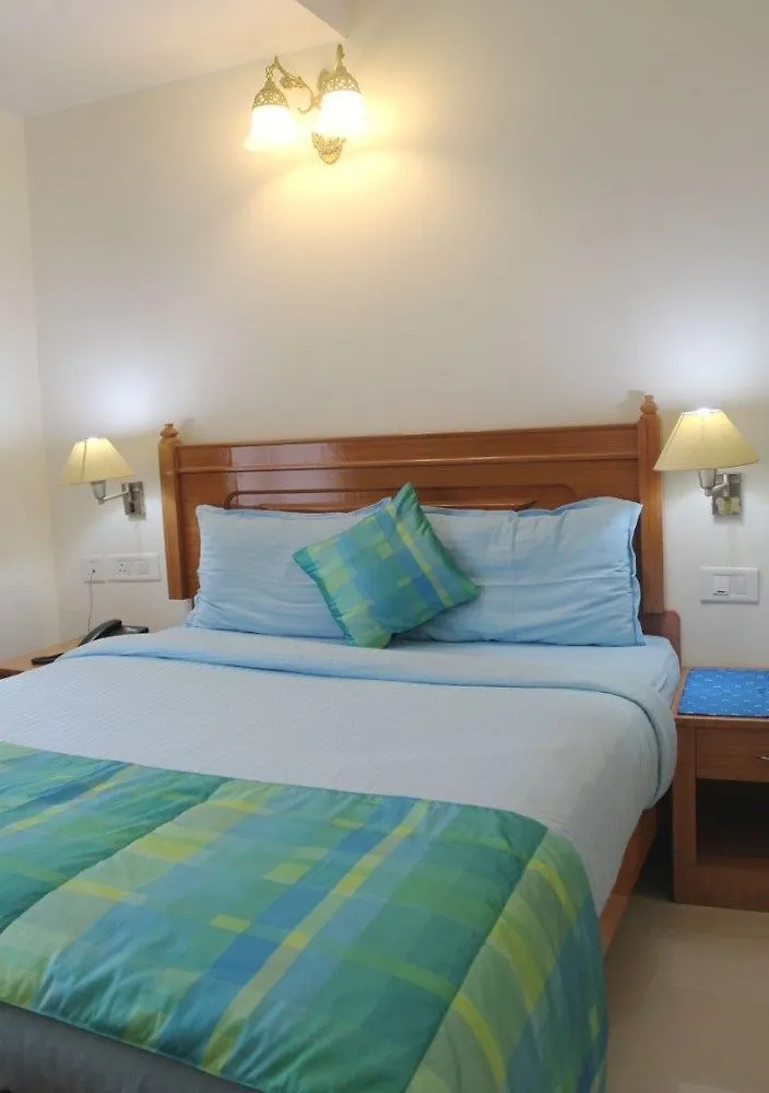 فندق Vedanta Wake Up - Ernakulam North Station Kochi 3*,  الهند